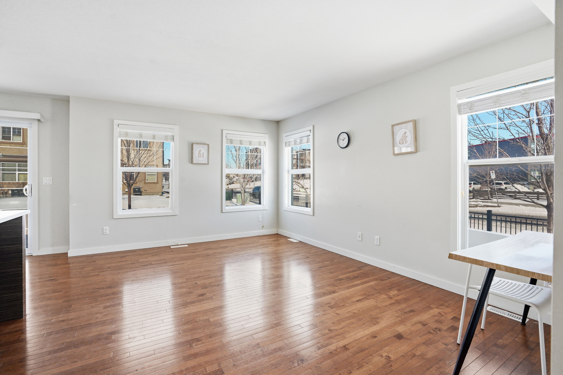 Public Open House 公开看房—石桥社区边套联排-710 Gordon Road # 701——林与唐地产 - 6